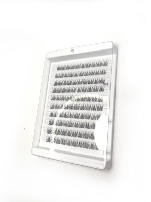 Self-adhesive DIY cluster lashes