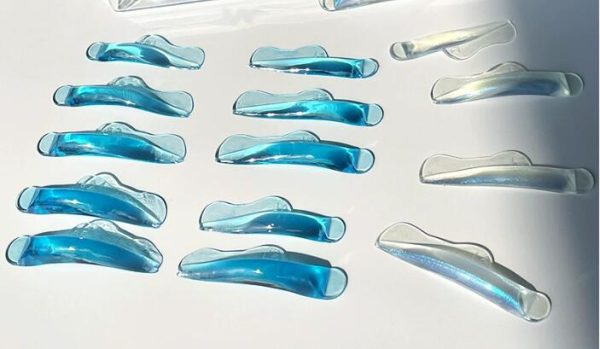 New water feeling glueless silicon shields